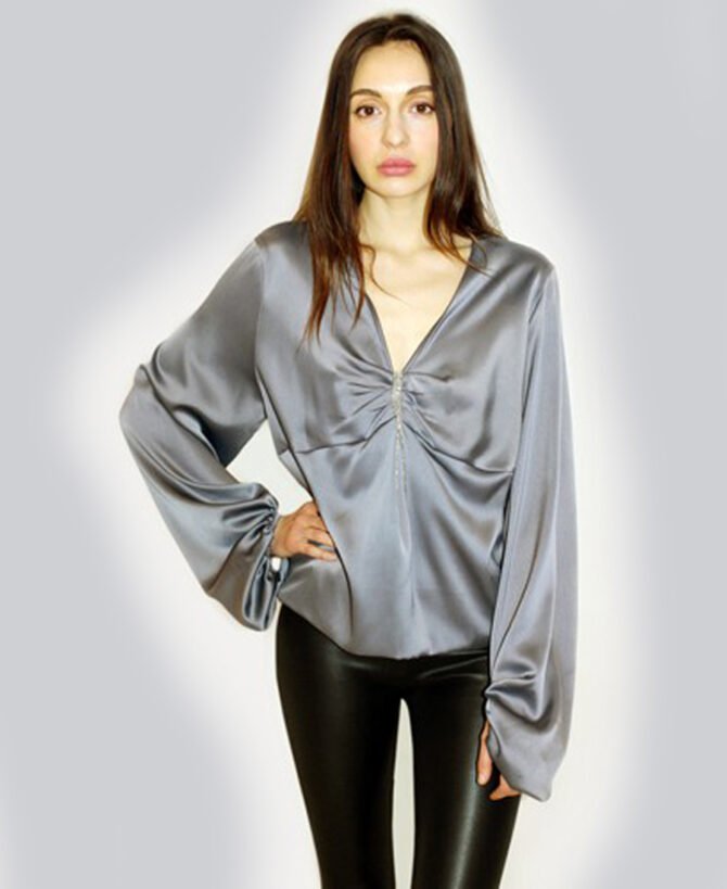 Dangling Chain Trim Blouse B2806