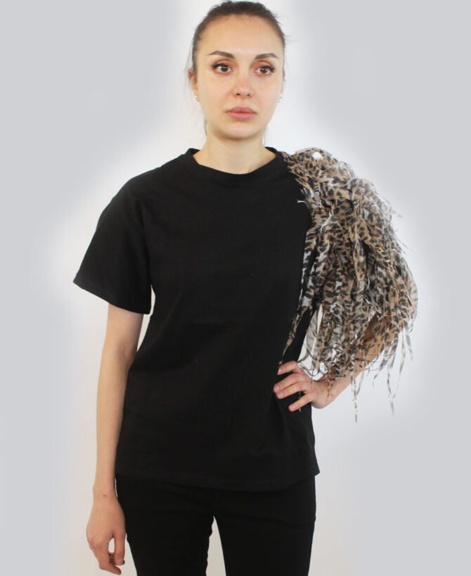T-Shirt with Cheetah Fringe ST-17
